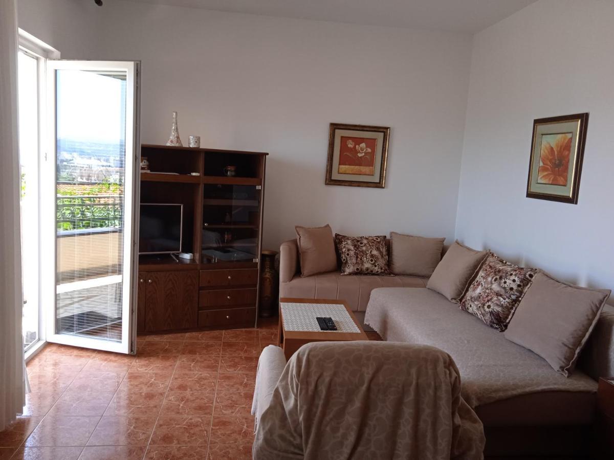 Comfort Apartments Bar Luaran gambar