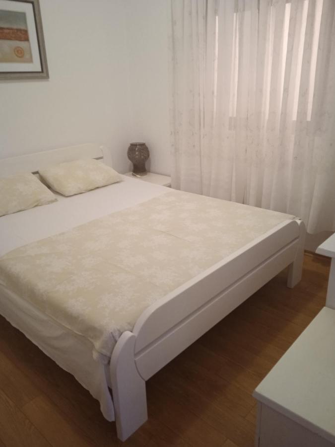 Comfort Apartments Bar Luaran gambar