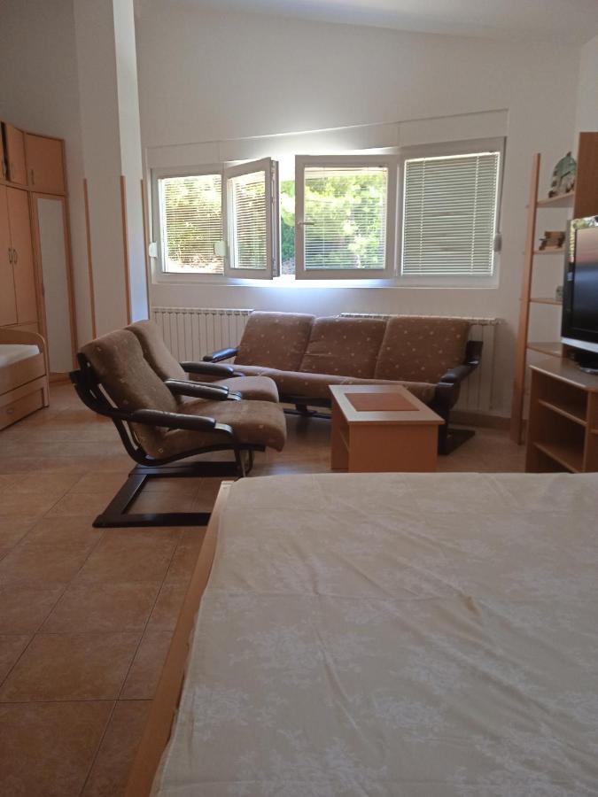 Comfort Apartments Bar Luaran gambar