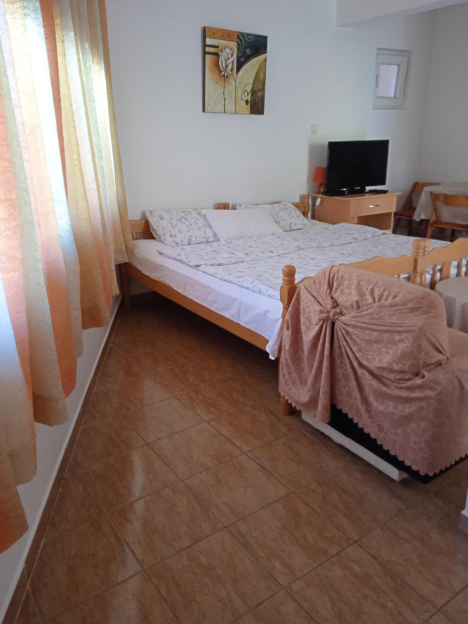 Comfort Apartments Bar Luaran gambar