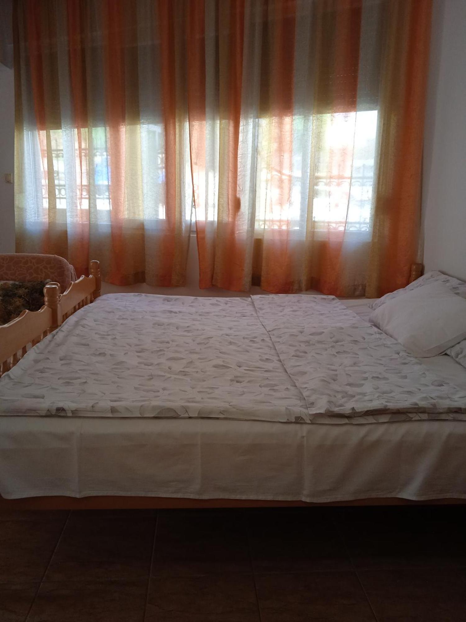 Comfort Apartments Bar Luaran gambar