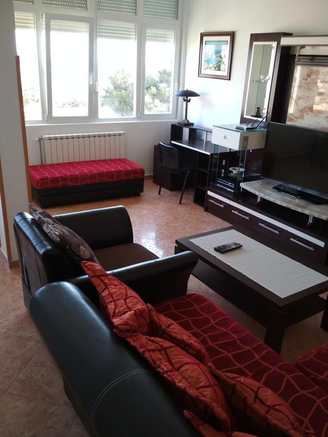Comfort Apartments Bar Luaran gambar