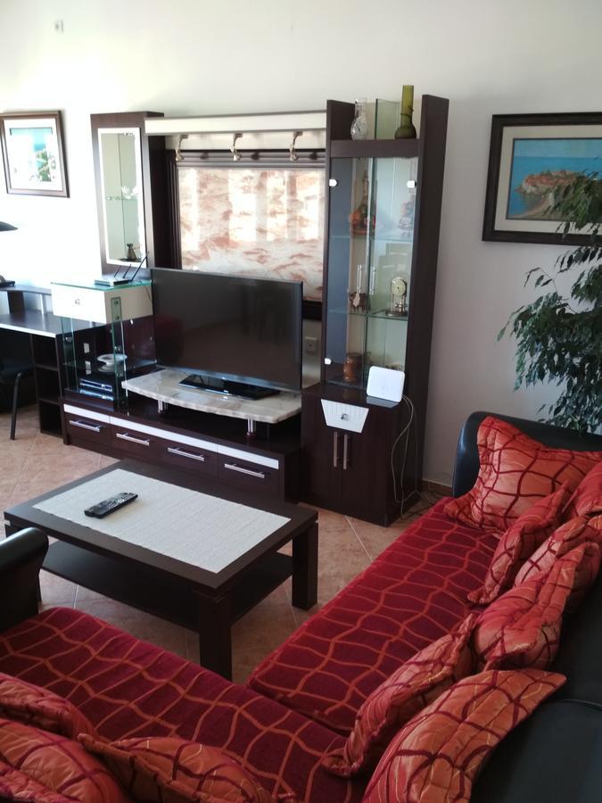 Comfort Apartments Bar Luaran gambar