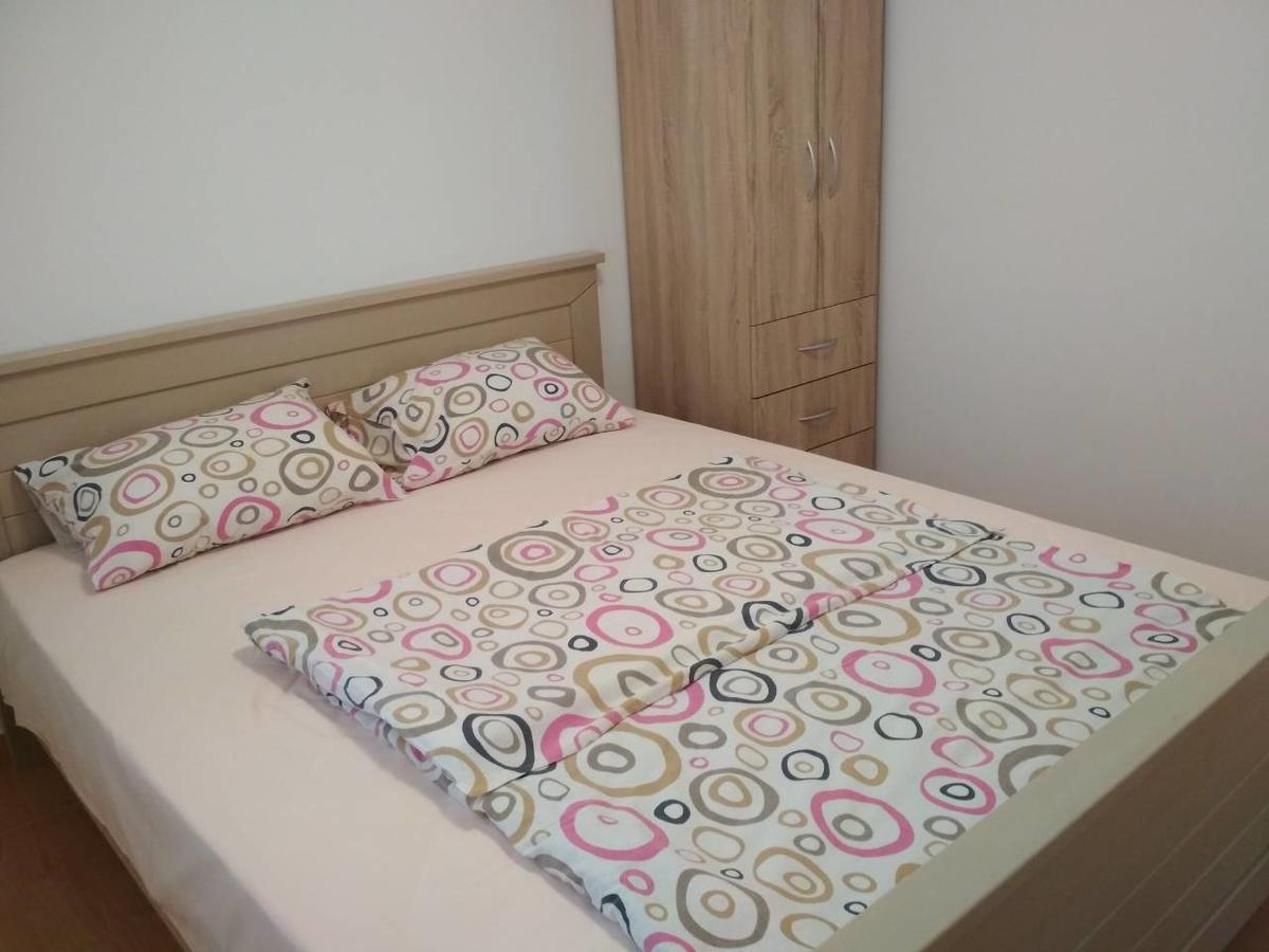 Comfort Apartments Bar Luaran gambar