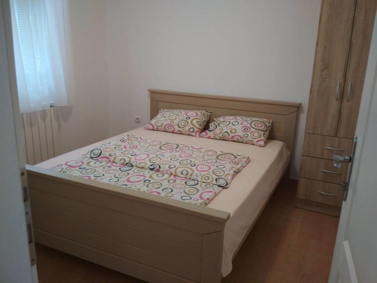 Comfort Apartments Bar Luaran gambar